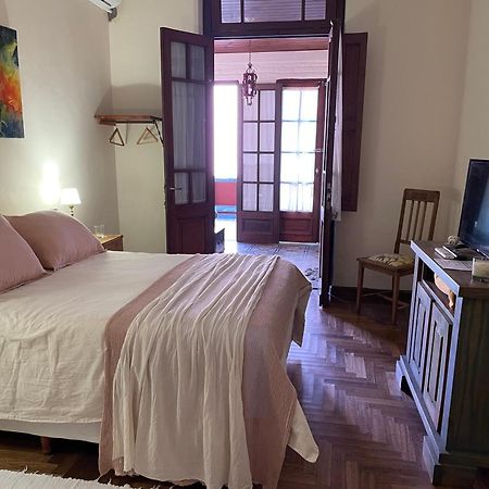 Bed and Breakfast La Escondida, Casa De Huespedes San Antonio de Areco Exterior foto