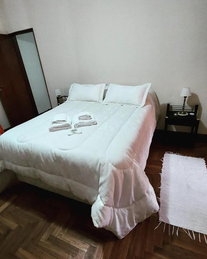 Bed and Breakfast La Escondida, Casa De Huespedes San Antonio de Areco Exterior foto